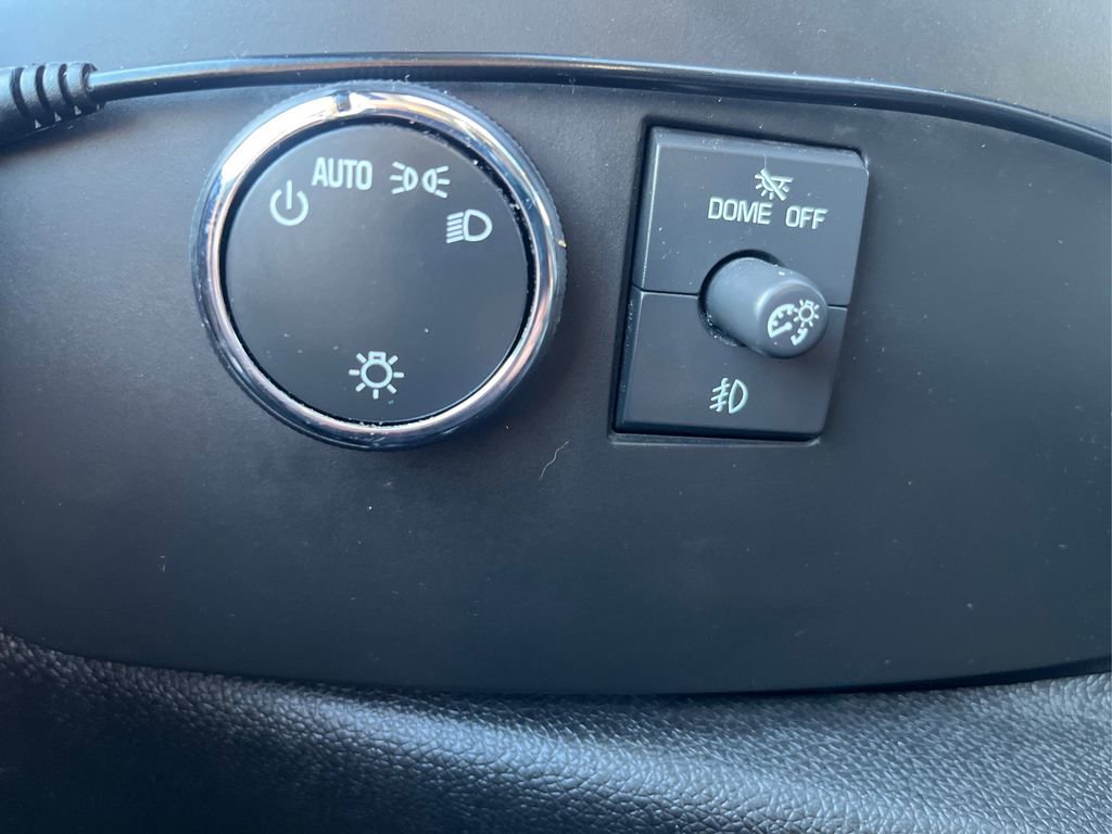 Used 2013 Chevrolet Silverado 1500 LT image 18