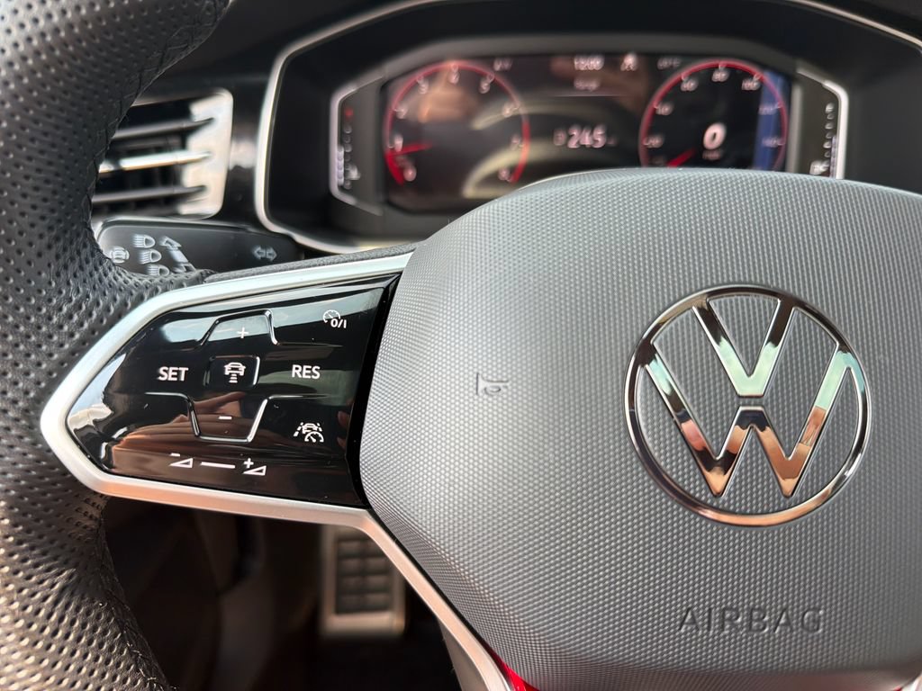 Certified 2025 Volkswagen Jetta GLI Autobahn FWD image 13