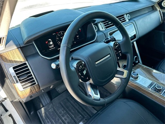 Used 2019 Land Rover Range Rover HSE image 9
