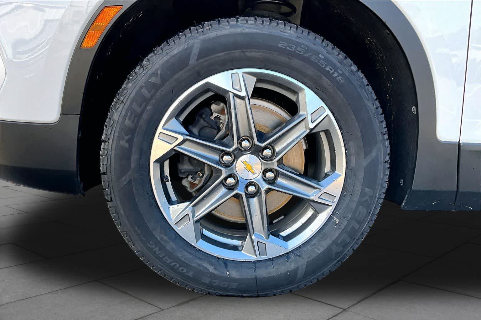 Used 2023 Chevrolet Blazer LT w/ Driver Confidence Package FWD image 12