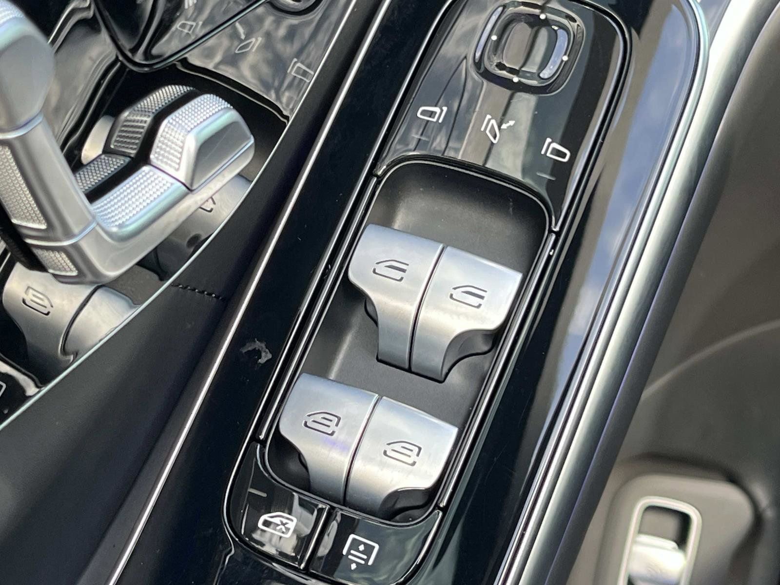 Certified 2022 Mercedes-Benz S 580 4MATIC Sedan image 23