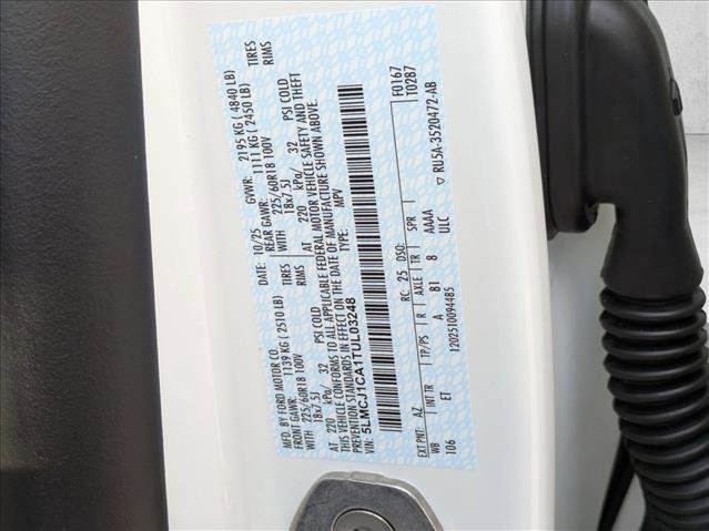 New 2026 Lincoln Corsair Premiere image 17