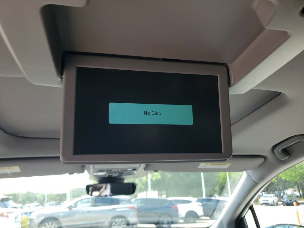 Used 2024 Honda Odyssey Elite image 16