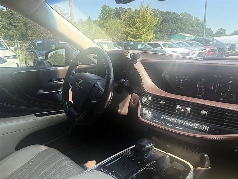 Used 2018 Lexus LS 500 w/ Interior Upgrade Package RWD image 35