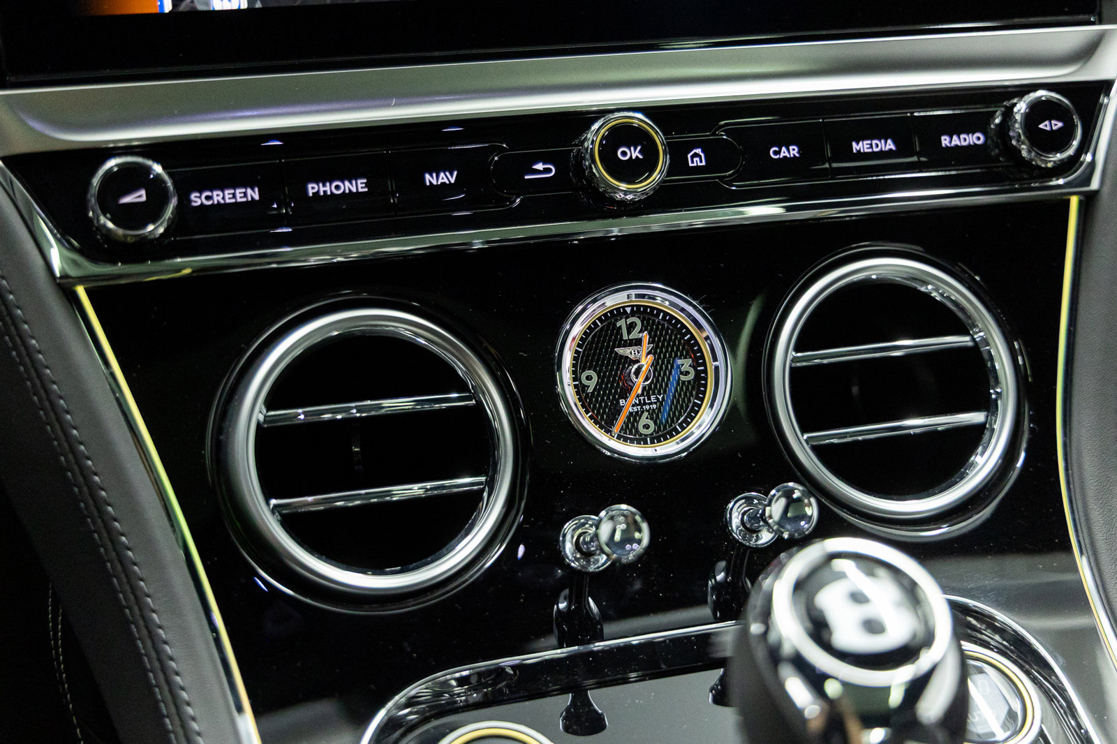 New 2026 Bentley Continental GT image 27