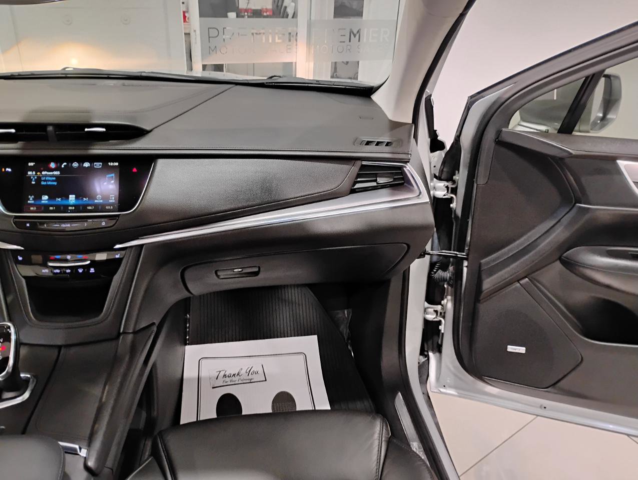 Used 2018 Cadillac XT5 Luxury w/ Driver Awareness Package image 42