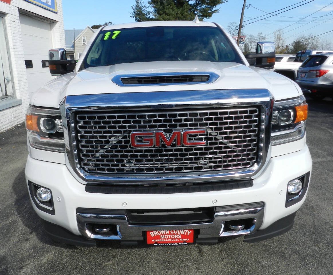 Used 2017 GMC Sierra 2500 Denali w/ Duramax Plus Package AWD/4WD image 4
