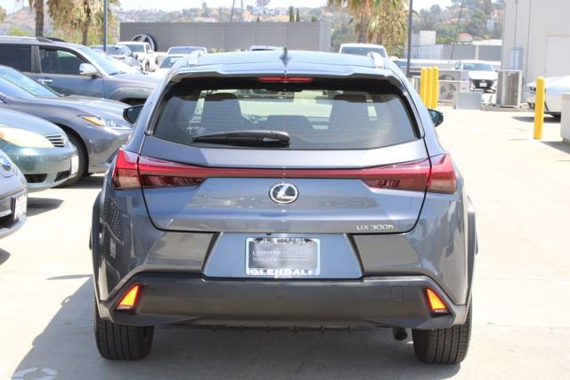 Certified 2025 Lexus UX 300h FWD image 20