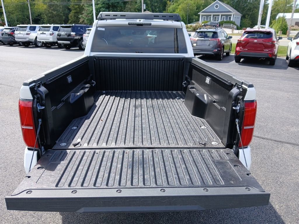 New 2025 Toyota Tacoma TRD Sport image 9