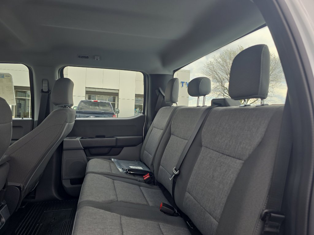 New 2025 Ford F350 XL w/ 360-Degree Camera Package image 20