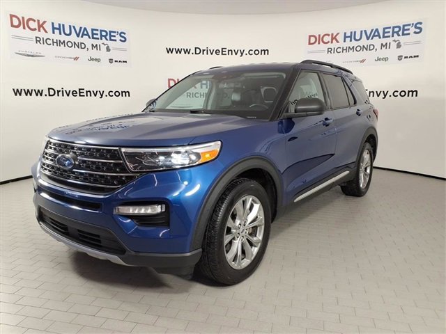 Used 2021 Ford Explorer XLT w/ Equipment Group 202A image 1