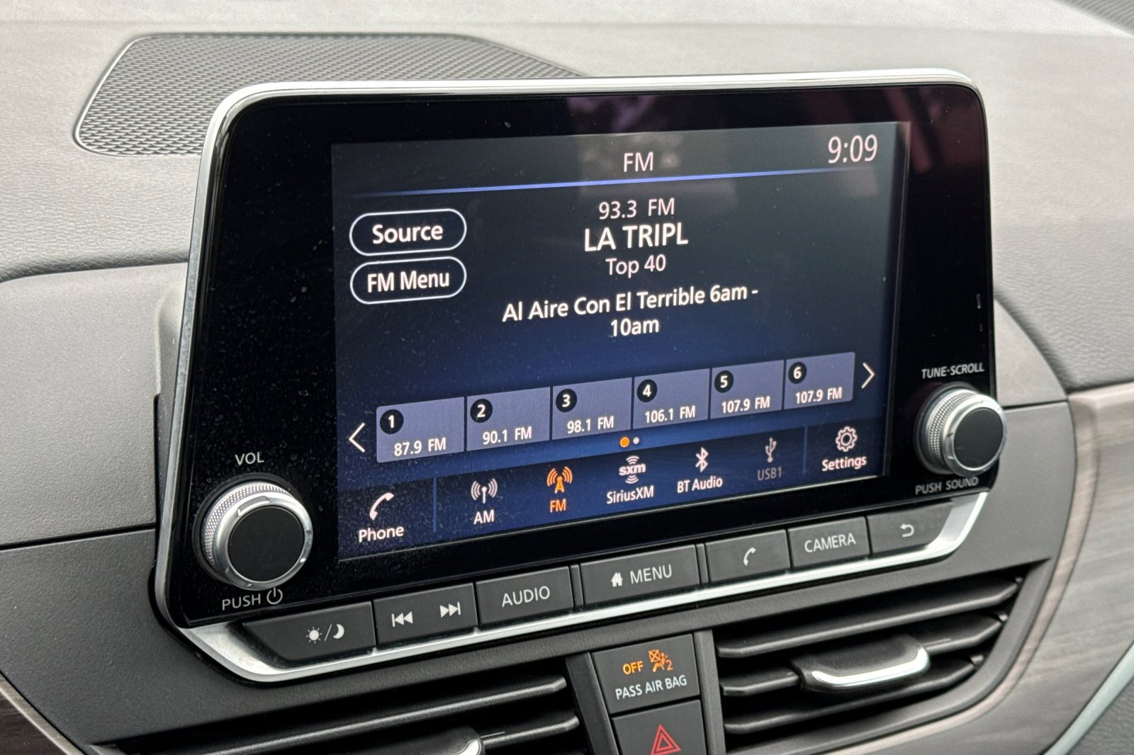 Used 2024 Nissan Altima 2.5 SV image 20