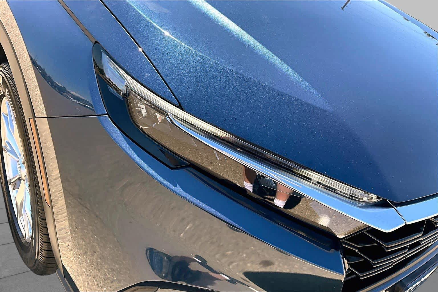 Used 2023 Honda CR-V EX-L image 27