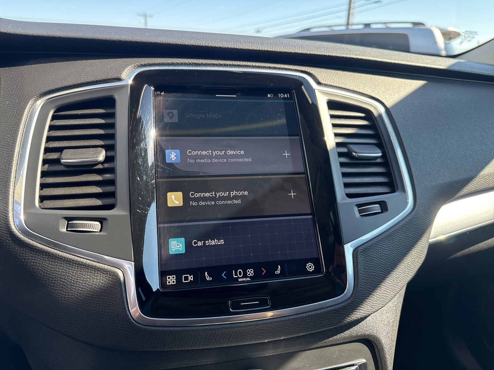 Used 2025 Volvo XC90 B5 Core image 26