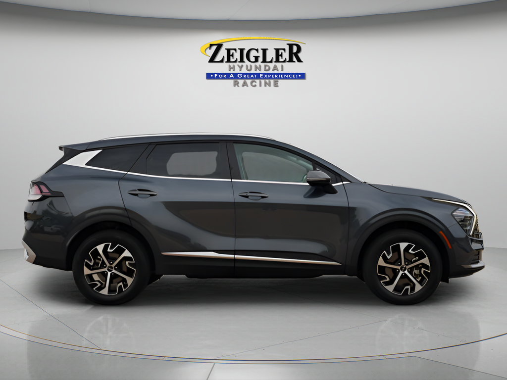 Used 2024 Kia Sportage EX AWD/4WD image 8
