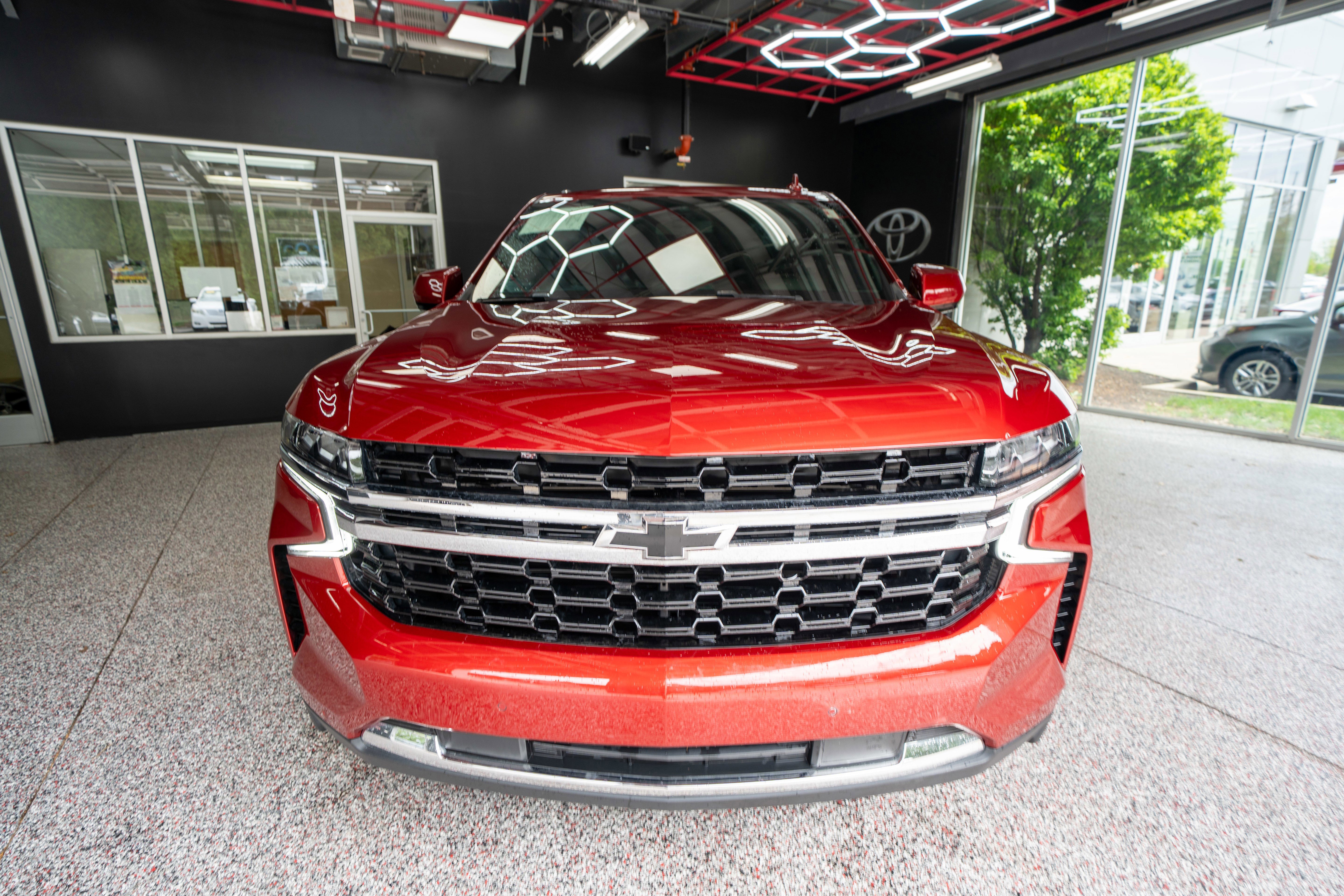 Used 2022 Chevrolet Tahoe LS w/ Driver Alert Package AWD/4WD image 6