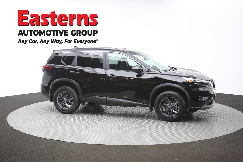 Used 2023 Nissan Rogue S AWD/4WD image 47