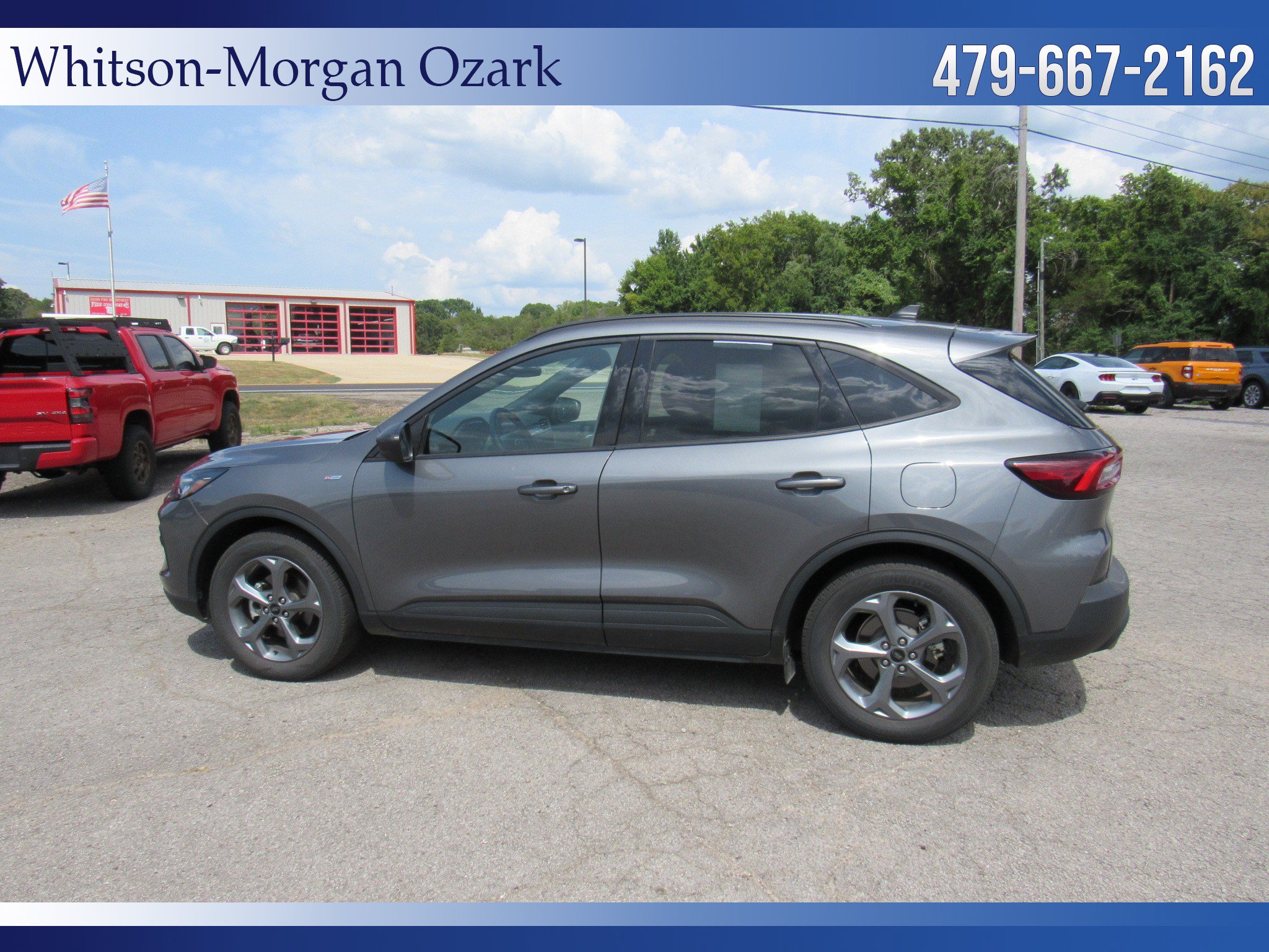 Used 2025 Ford Escape ST-Line FWD image 8