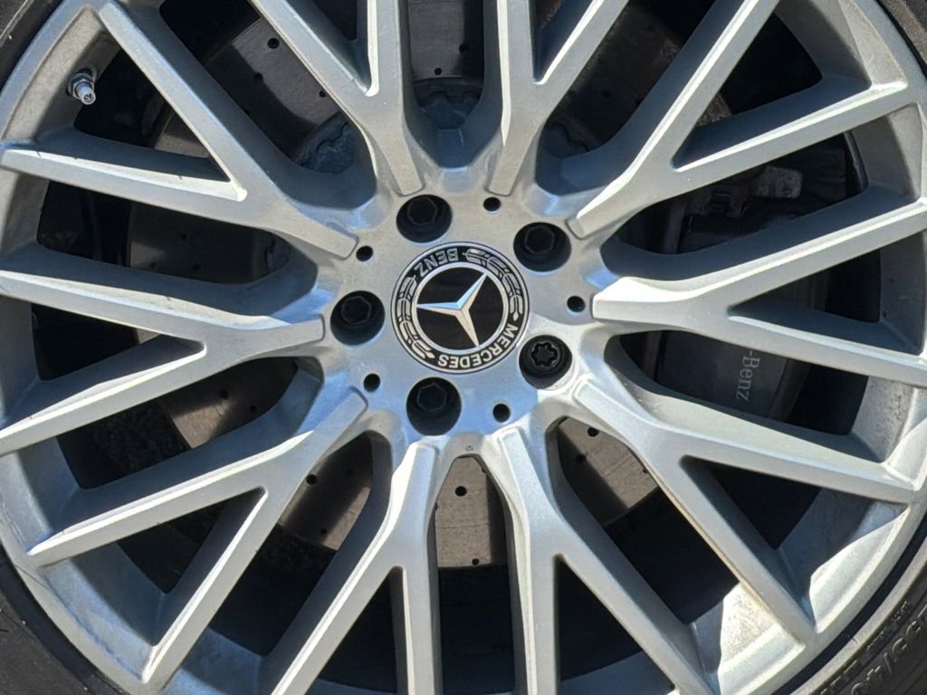 Used 2022 Mercedes-Benz S 580 4MATIC Sedan w/ 3D Technology Package image 6