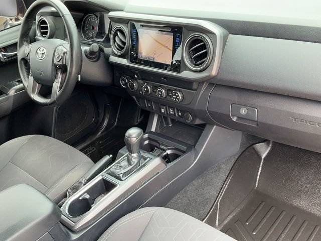 Used 2019 Toyota Tacoma TRD Off-Road AWD/4WD image 16