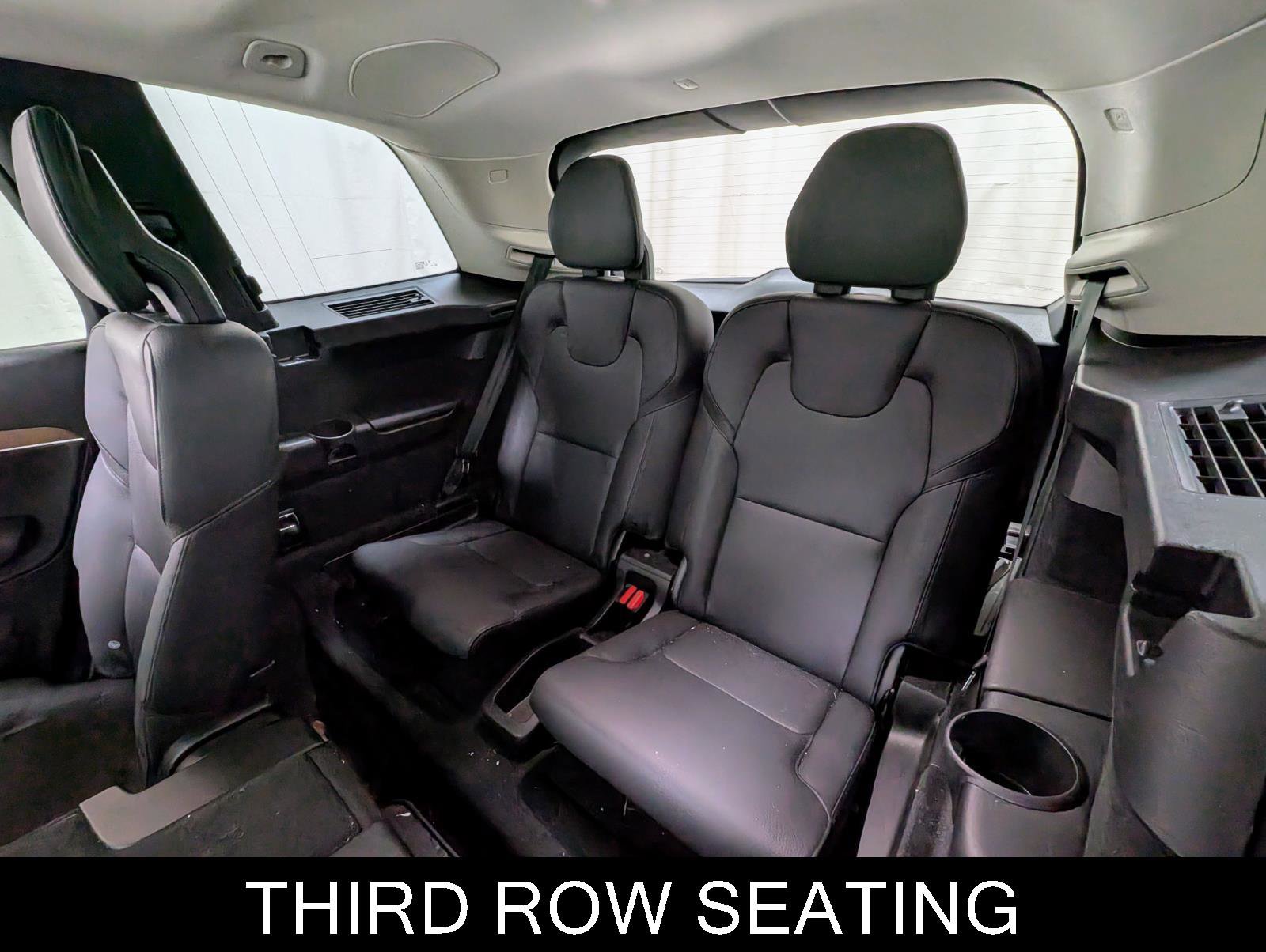 Used 2024 Volvo XC90 T8 Plus w/ Protection Package Premier image 22