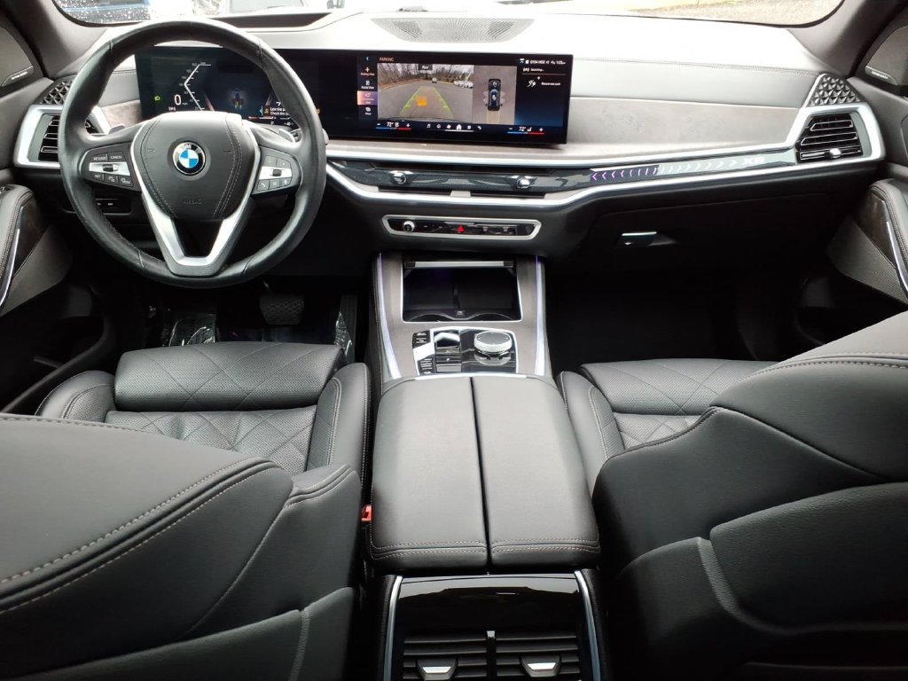 Used 2025 BMW X5 xDrive40i AWD/4WD image 12