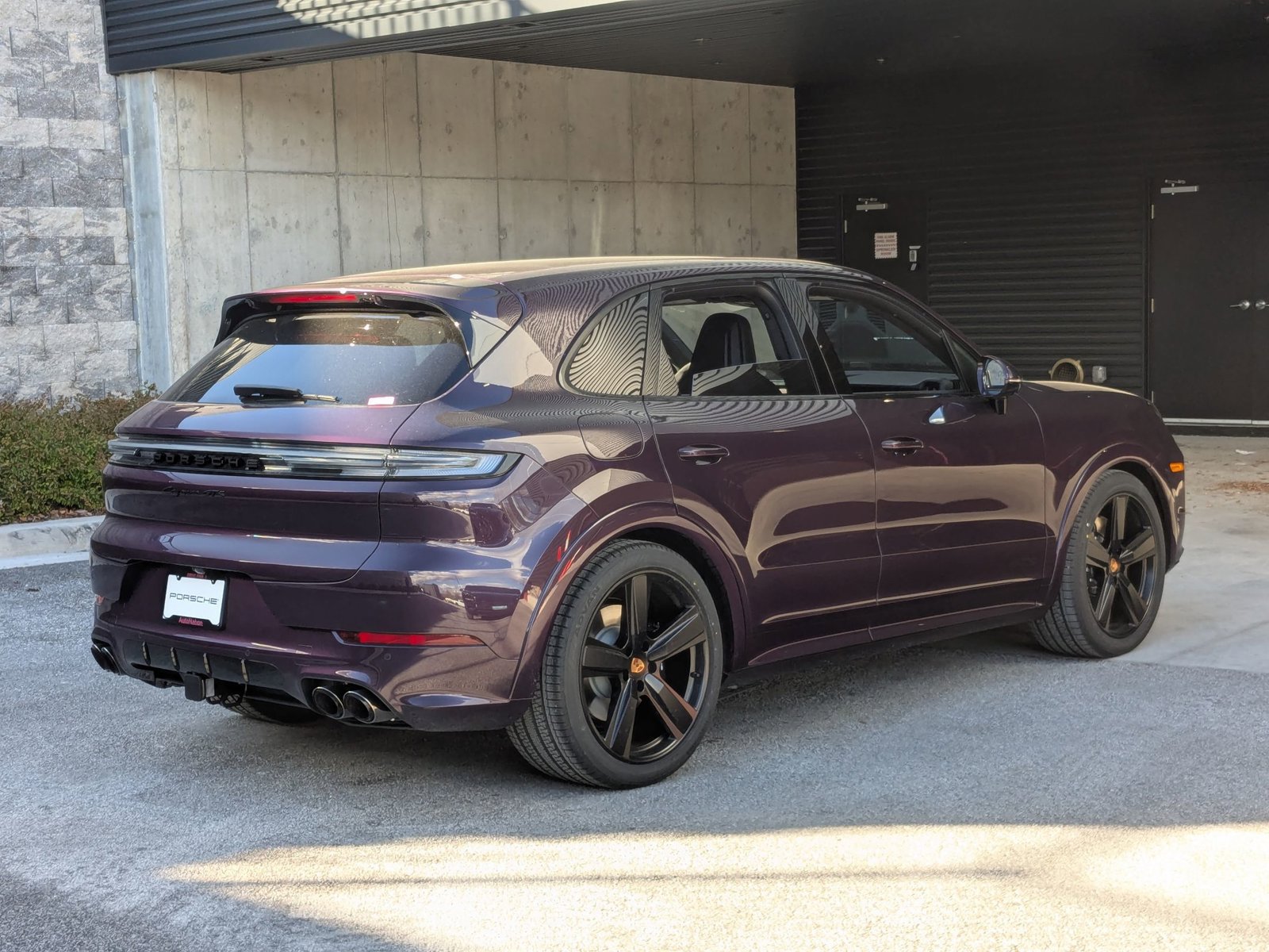 New 2026 Porsche Cayenne GTS AWD/4WD image 9