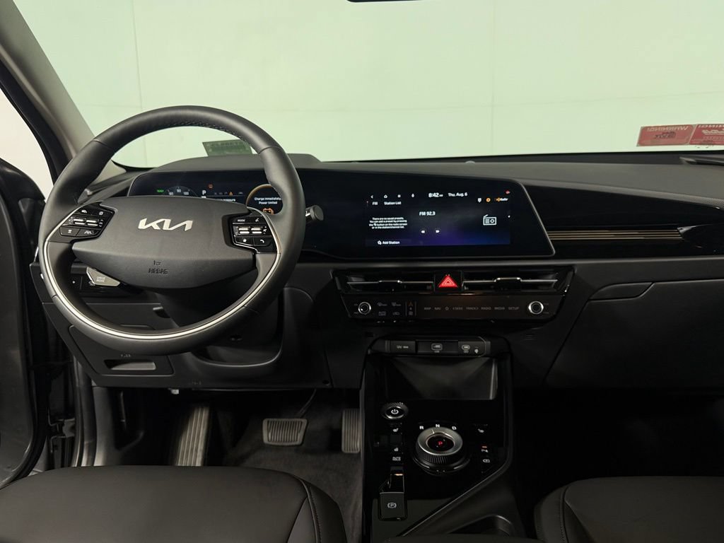 Used 2025 Kia Niro Wind w/ Wind Preserve Package FWD image 14
