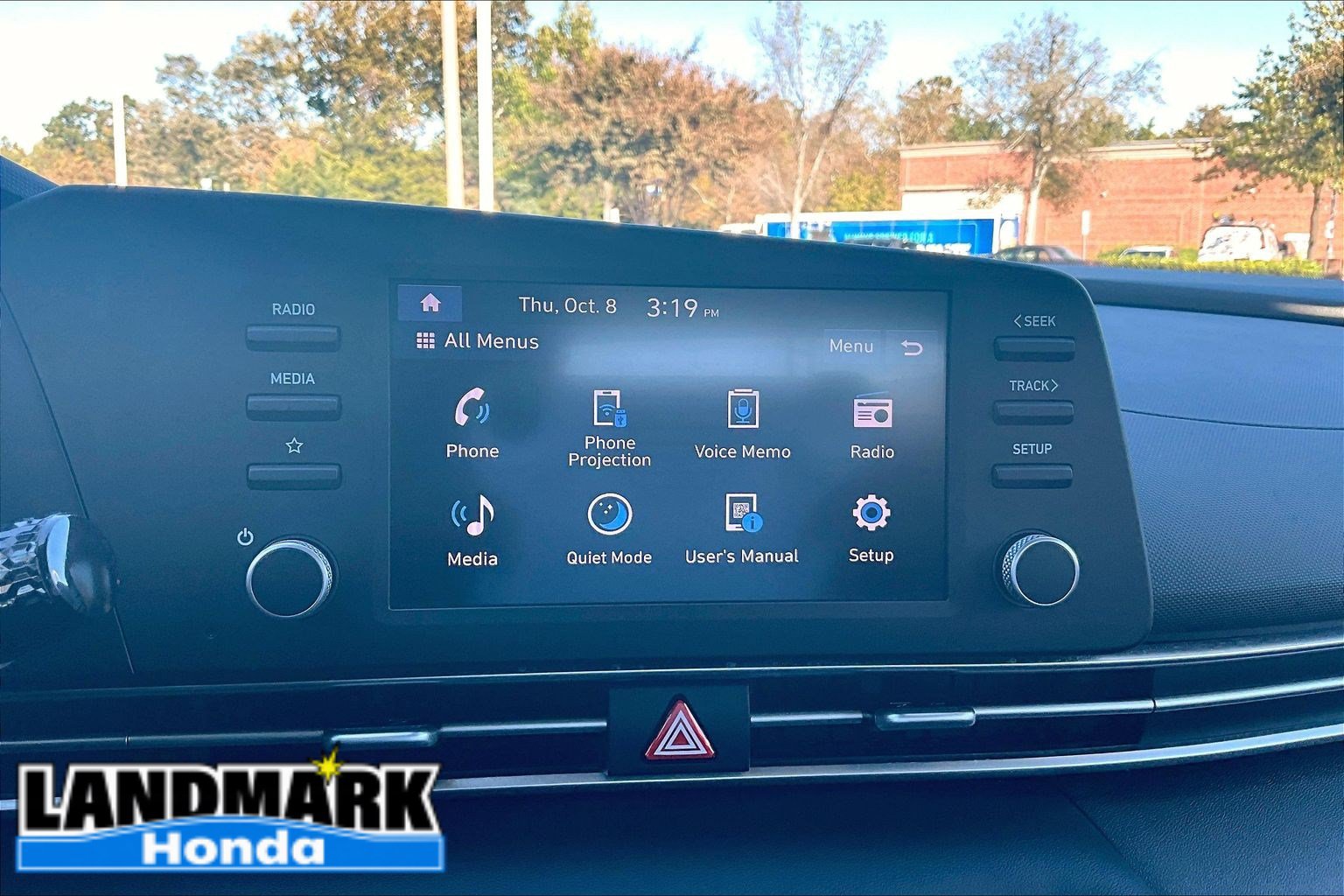 Used 2026 Hyundai Elantra SE FWD image 23