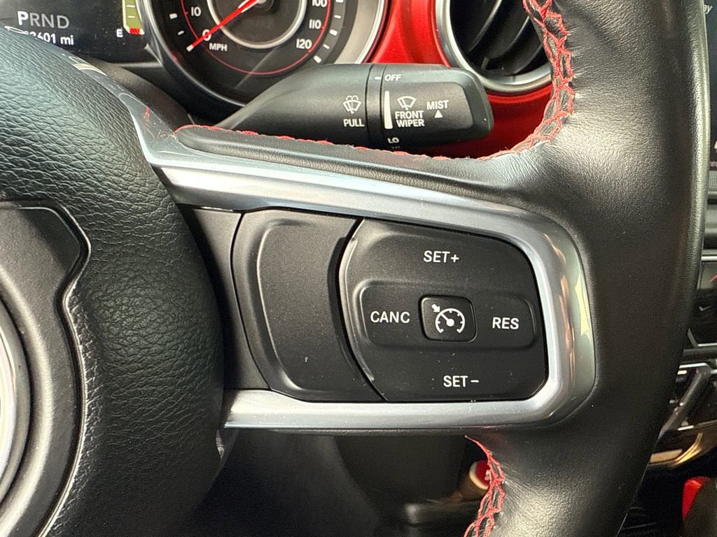 Used 2022 Jeep Wrangler Unlimited Rubicon AWD/4WD image 31