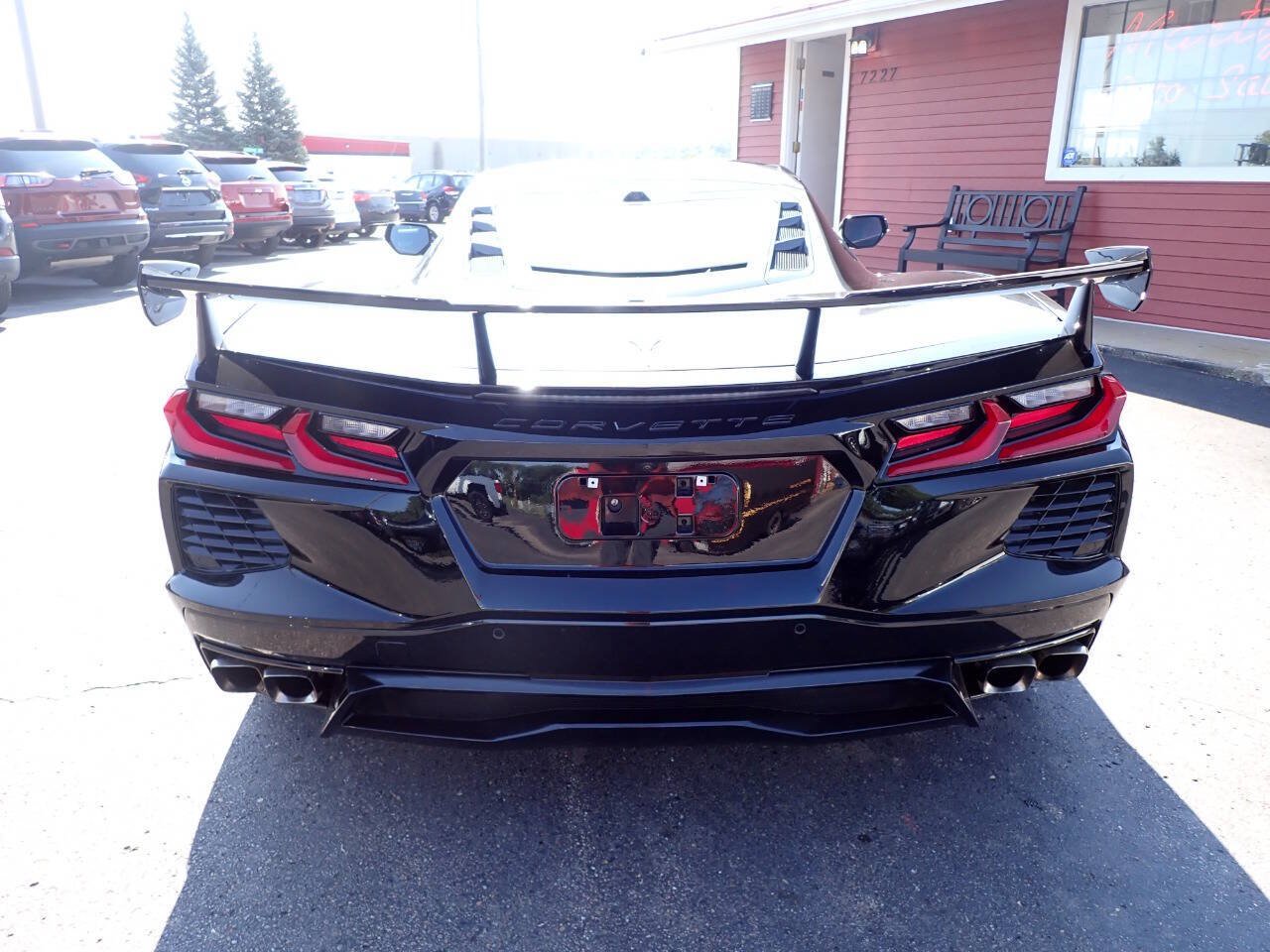 Used 2020 Chevrolet Corvette Stingray Preferred Cpe w/ 2LT Preferred Equipment Group RWD image 5