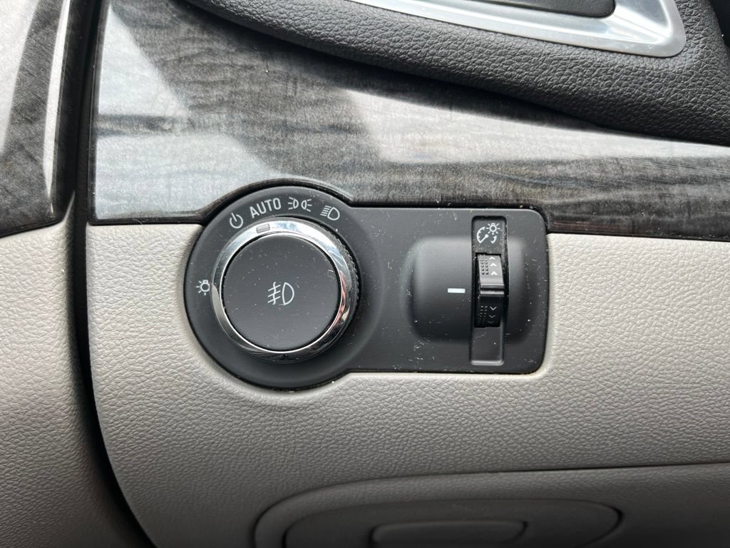 Used 2014 Buick Encore Leather FWD image 26