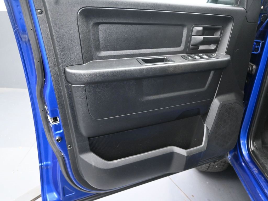 Used 2016 RAM 2500 Tradesman w/ Popular Equipment Group image 26