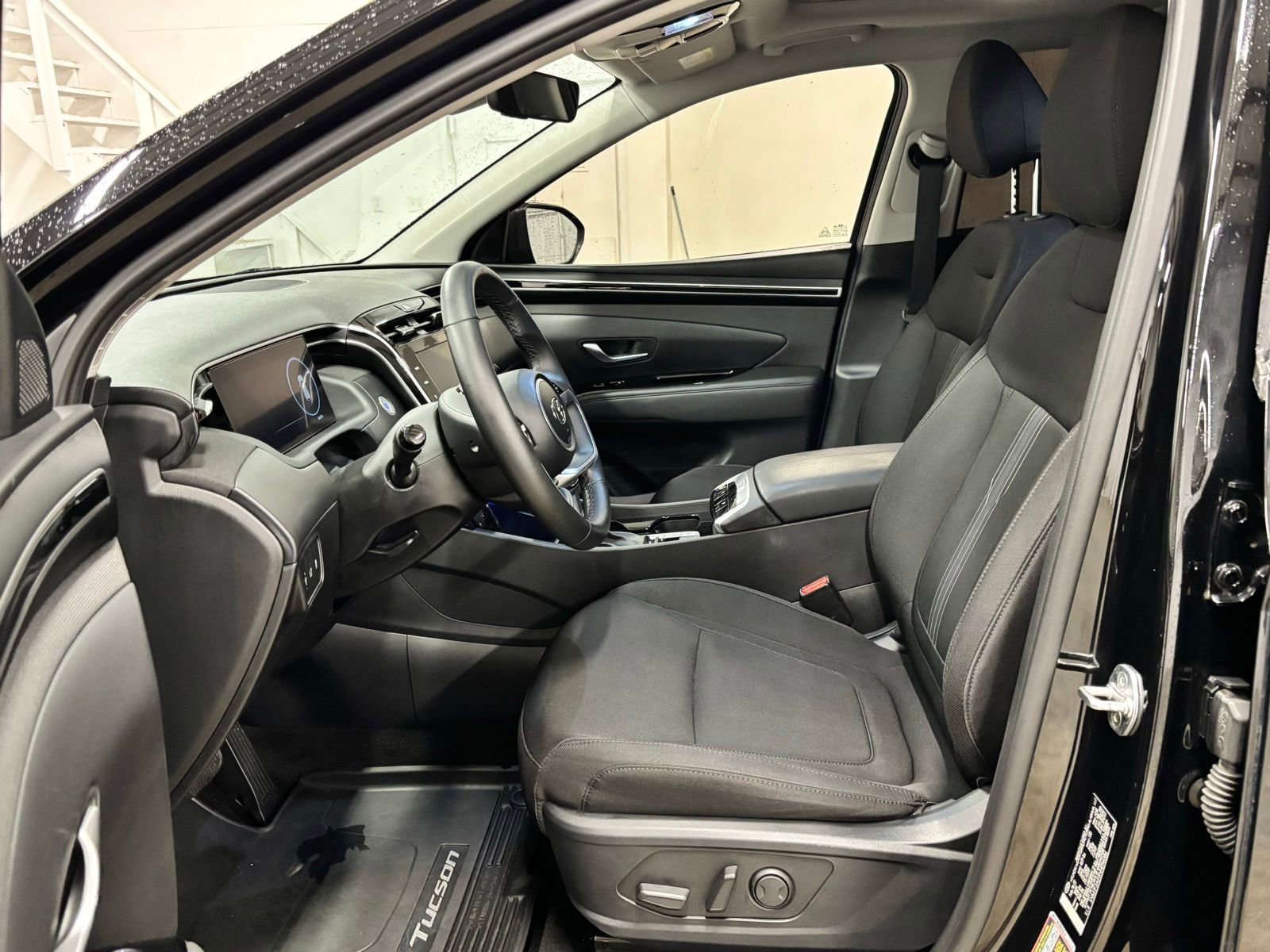Used 2022 Hyundai Tucson SEL w/ Convenience Package FWD image 16