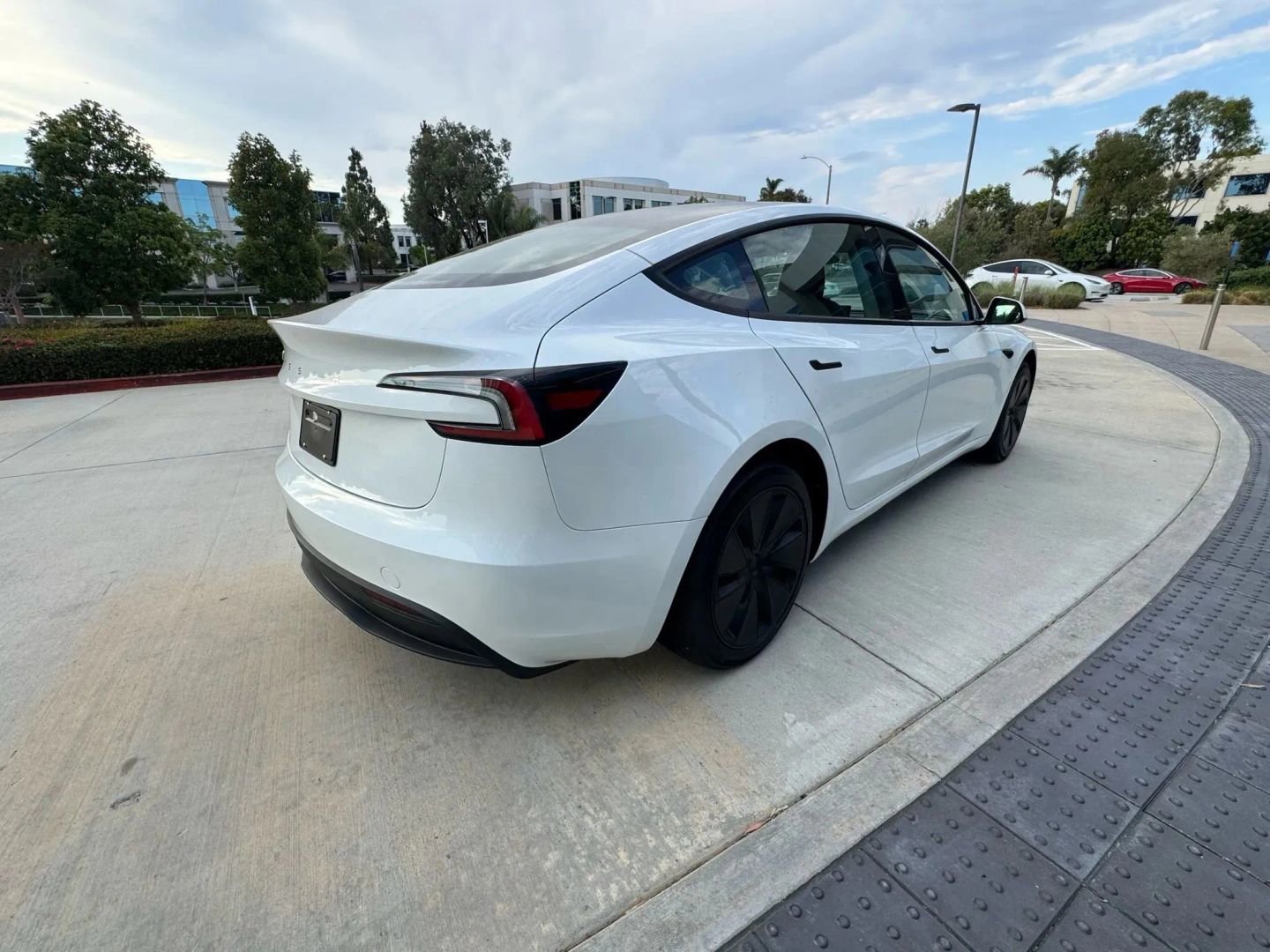 Used 2024 Tesla Model 3 Long Range image 48