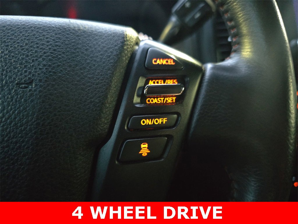 Used 2023 Nissan Titan PRO-4X w/ Pro-4x Convenience Package image 18