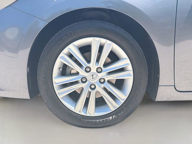 Used 2015 Lexus ES 350 w/ Premium Package FWD image 39