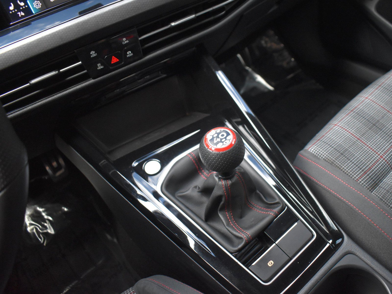 Used 2023 Volkswagen GTI 40th Anniversary Edition FWD image 25