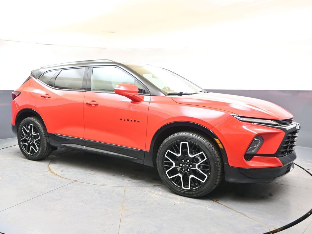Used 2023 Chevrolet Blazer RS w/ LPO, Floor Liner Package image 7