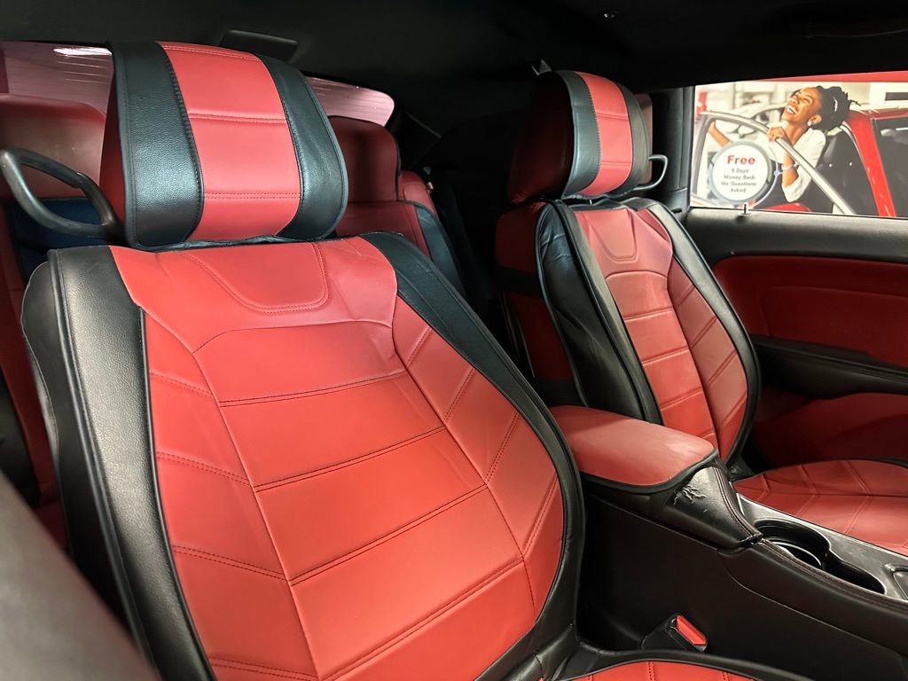 Used 2018 Dodge Challenger SXT Plus image 28