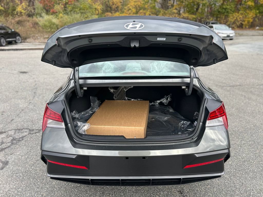 New 2026 Hyundai Elantra SEL Sport w/ Cargo Package image 12