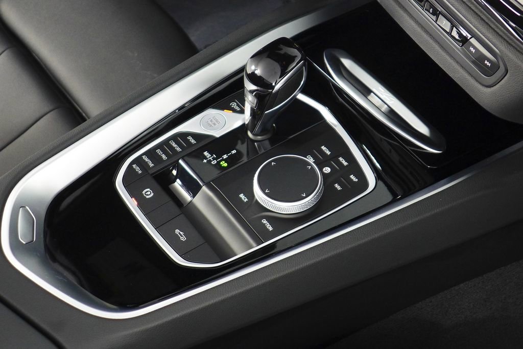 Certified 2022 BMW Z4 M40i w/ Driving Assistance Package image 20