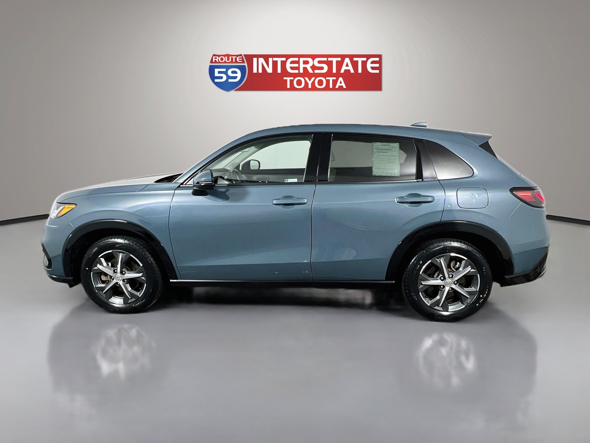 Used 2024 Honda HR-V EX-L image 4