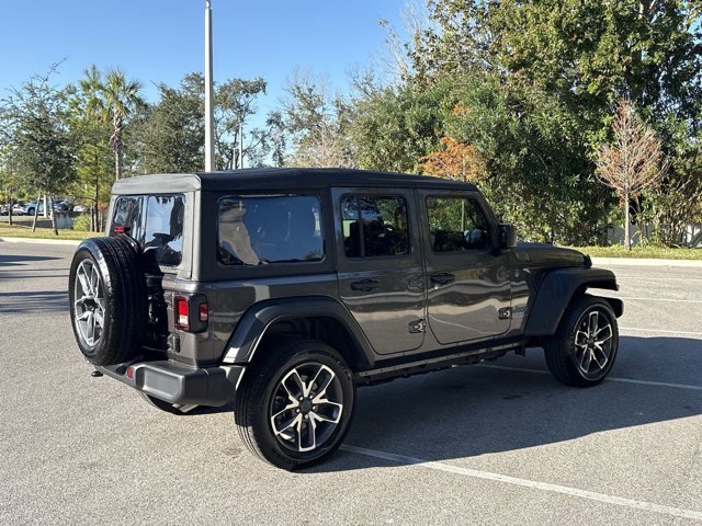 Used 2025 Jeep Wrangler Sport S w/ Convenience Group image 8