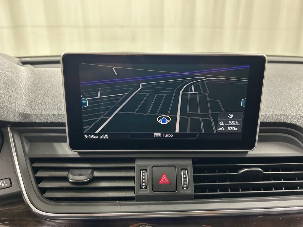 Used 2020 Audi Q5 e Prestige w/ Prestige Package AWD/4WD image 16