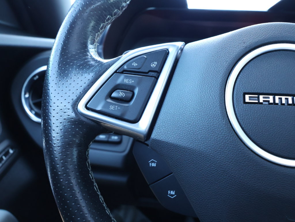 Used 2021 Chevrolet Camaro SS RWD image 15