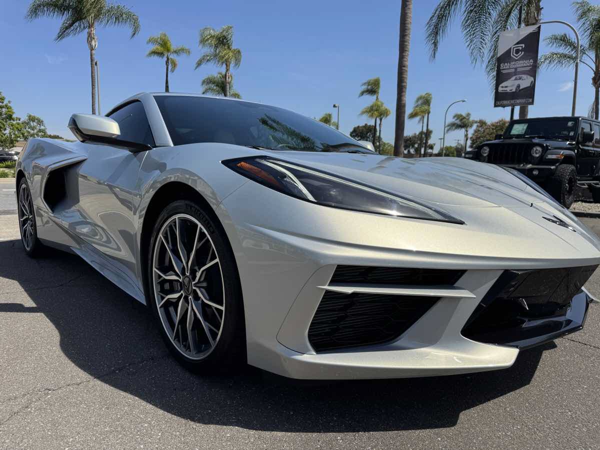 Used 2024 Chevrolet Corvette Stingray Preferred Cpe w/ 2LT RWD image 9