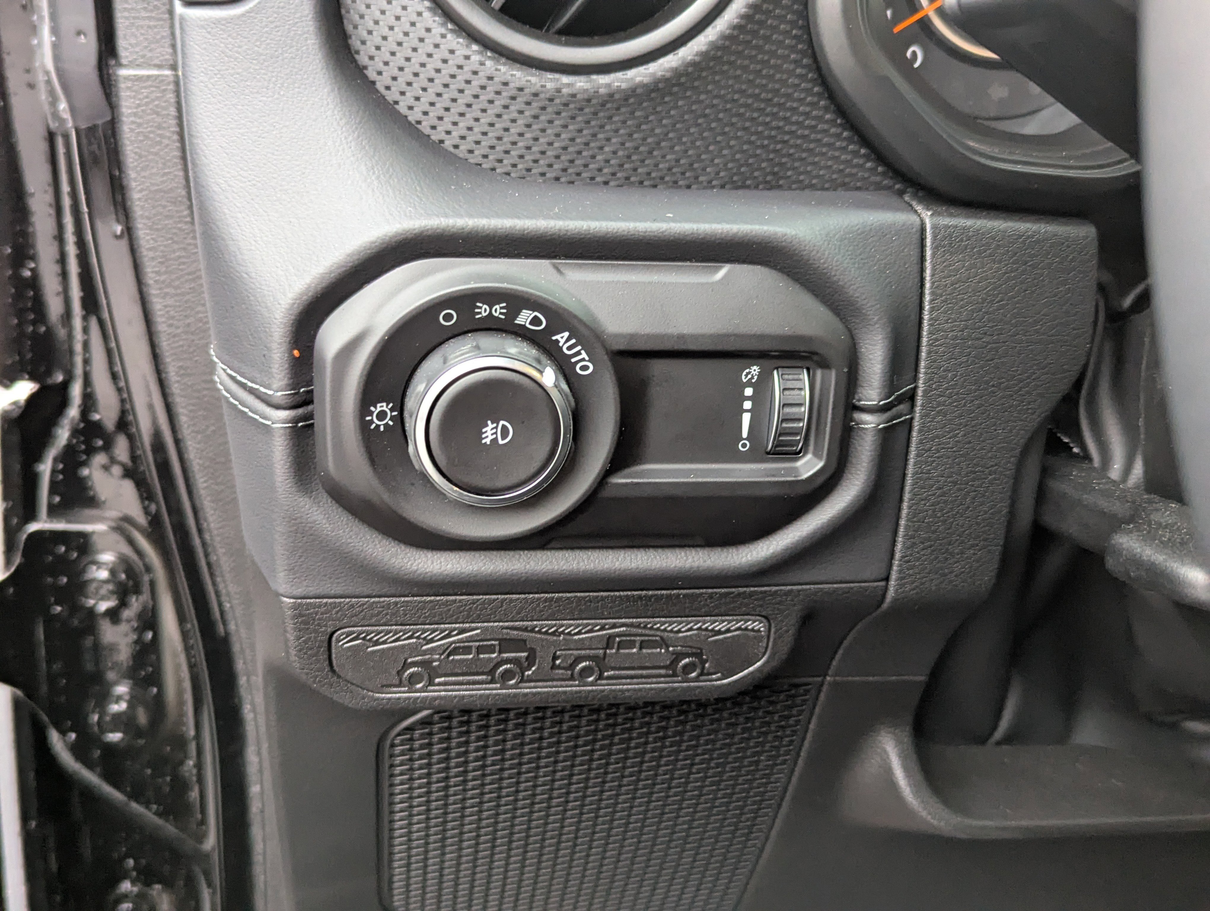 Used 2026 Jeep Wrangler Rubicon image 19