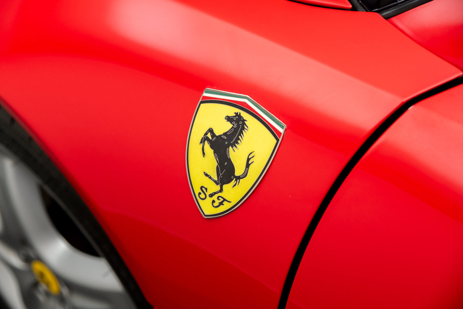 Used 1995 Ferrari F355 Berlinetta RWD image 35