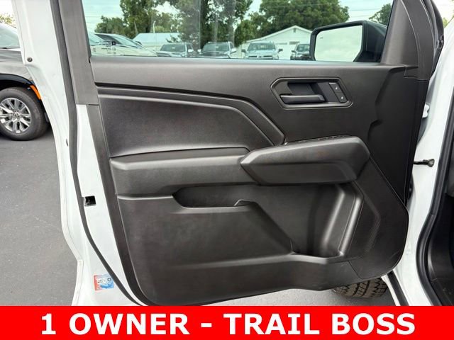 Used 2025 Chevrolet Colorado Trail Boss AWD/4WD image 12